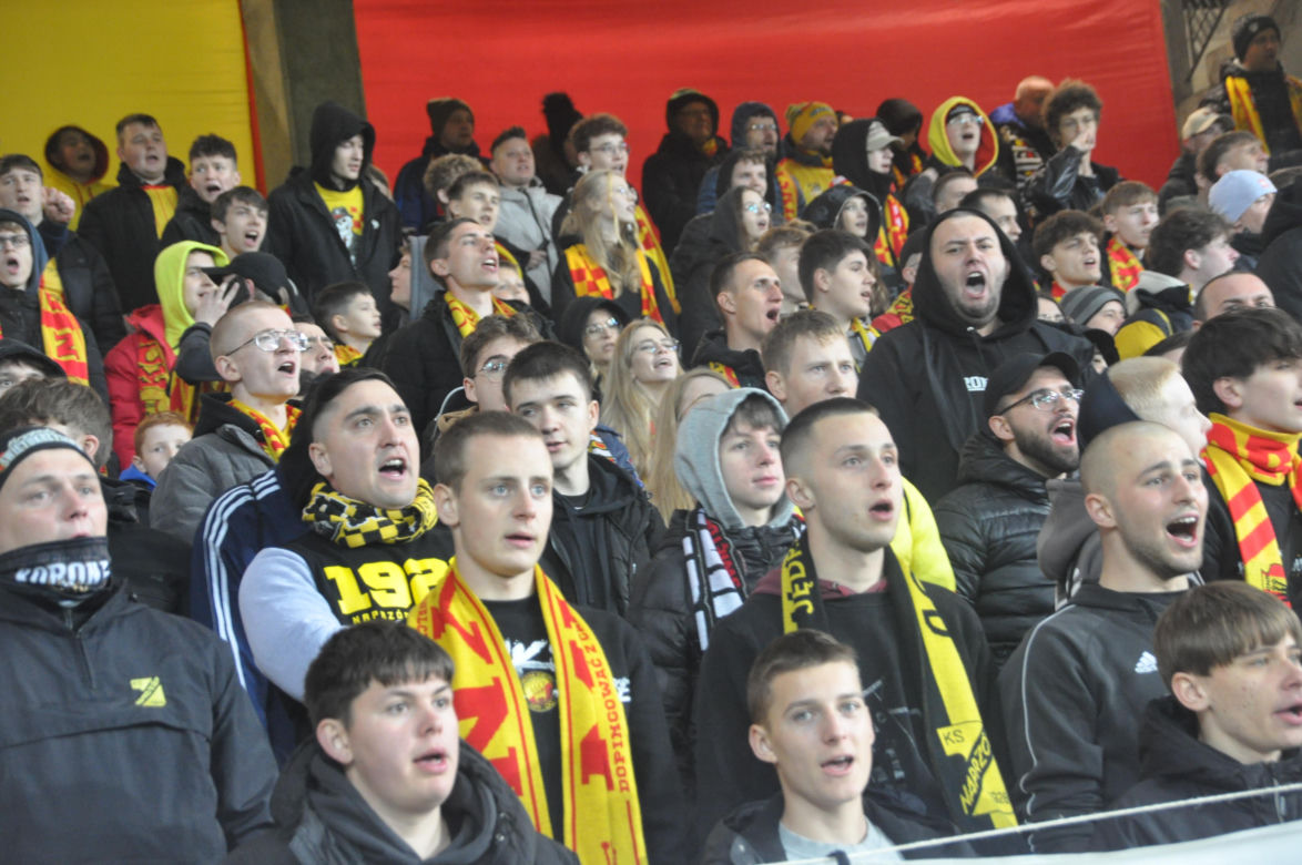 Korona - Widzew