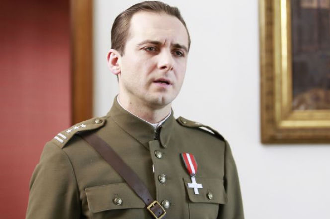 Czas honoru 6. Adam Jabłoński (Michał Żurawski)