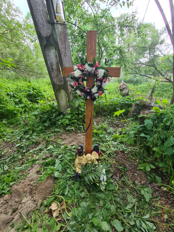 Krosno. Wiktor zginął rażony prądem. Wspiął się na słup energetyczny [GALERIA]