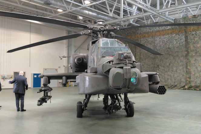 Offset za śmigłowce Apache staje się faktem. WZL-1 w Łodzi zyskują ...