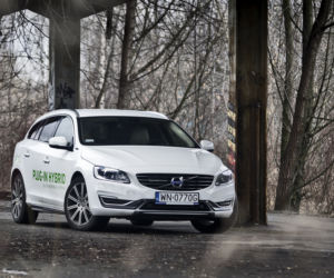 Volvo V60 Plug-in Hybrid Summum AWD