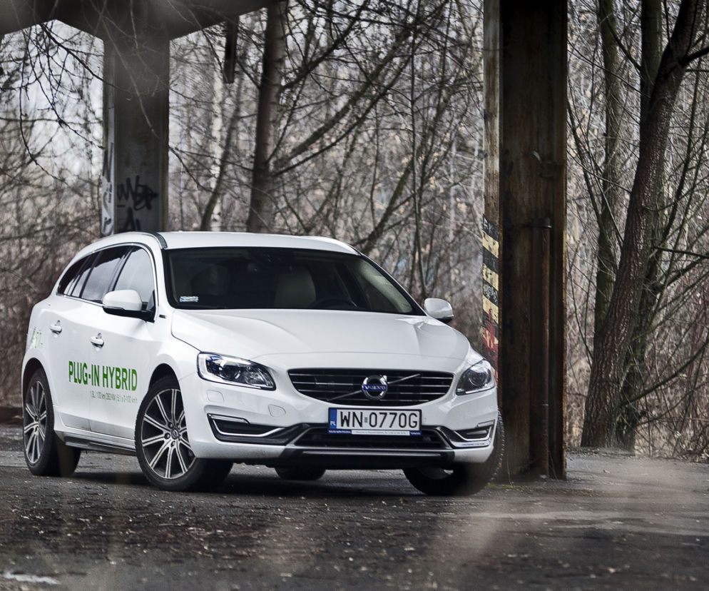 Volvo V60 Plug-in Hybrid Summum AWD