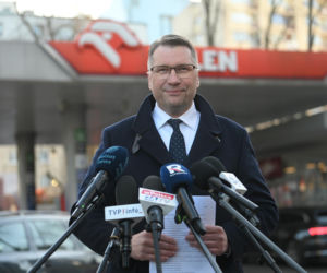 Plan Czarnka na ceny paliw