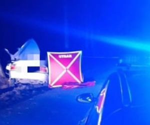 Podlaskie: Stryjaki. Honda uderzyła w słup. Nie żyje 31-latek