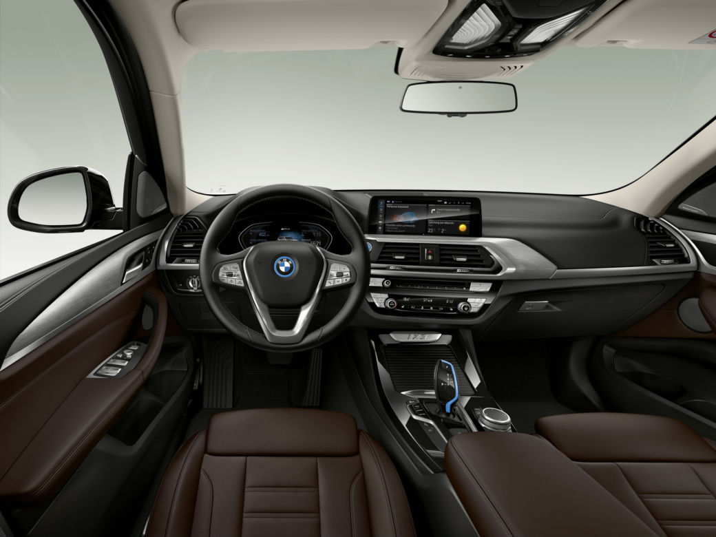 BMW iX3 (2021)