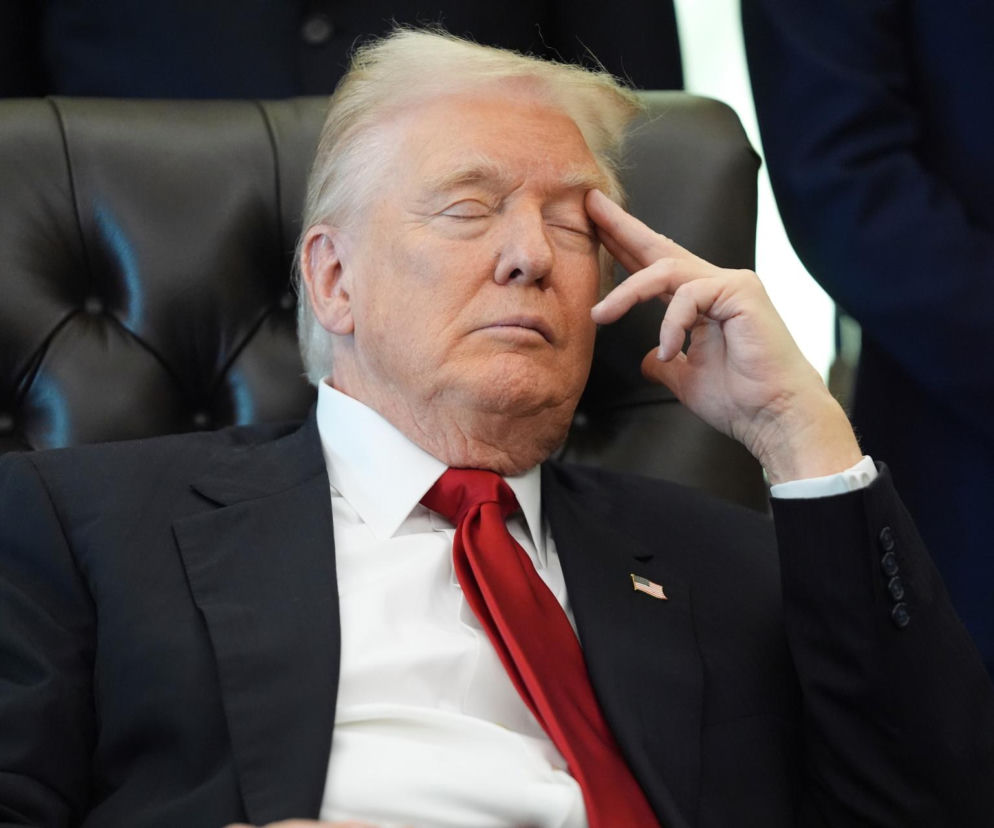 Trump przysnął na oficjalnym spotkaniu! Jest stary i coraz bardziej to widać
