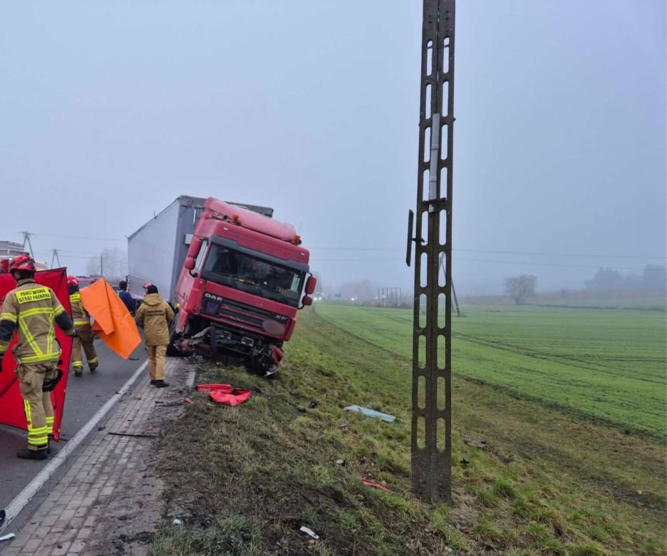 Tragiczny wypadek w Lubawie. Kobieta zginęła na miejscu. Dwie osoby ranne
