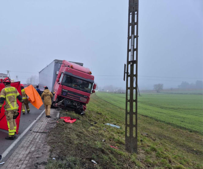 Tragiczny wypadek w Lubawie. Kobieta zginęła na miejscu. Dwie osoby ranne