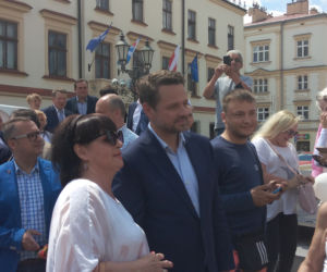 Wybory w Rzeszowie. Konrad Fijołek ze wsparciem samorządowców z całej Polski [ZDJĘCIA]