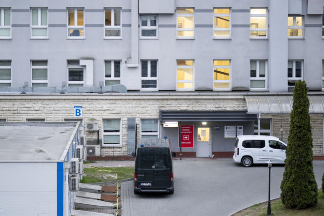 Andrzej Poczobut już w Warszawie. Jest w szpitalu MSWiA na badaniach lekarskich