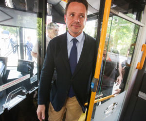 Czym jeździ Rafał Trzaskowski