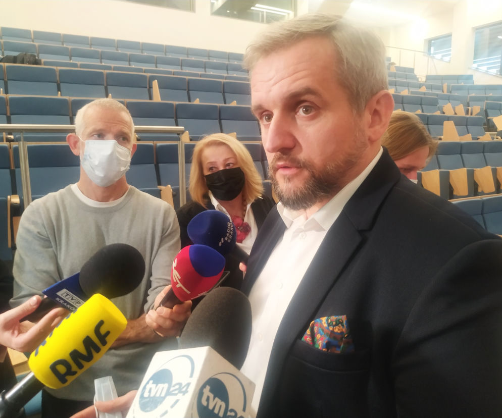 Marcin Jędrychowski: Za aktualną sytuację winę ponoszą osoby, które postanowiły sie nie szczepić