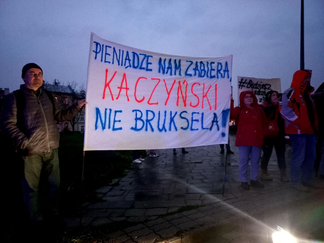 Jarosław Kaczyński odwiedził w sobotę Przemyśl. Przywitali go zwolennicy i … przeciwnicy
