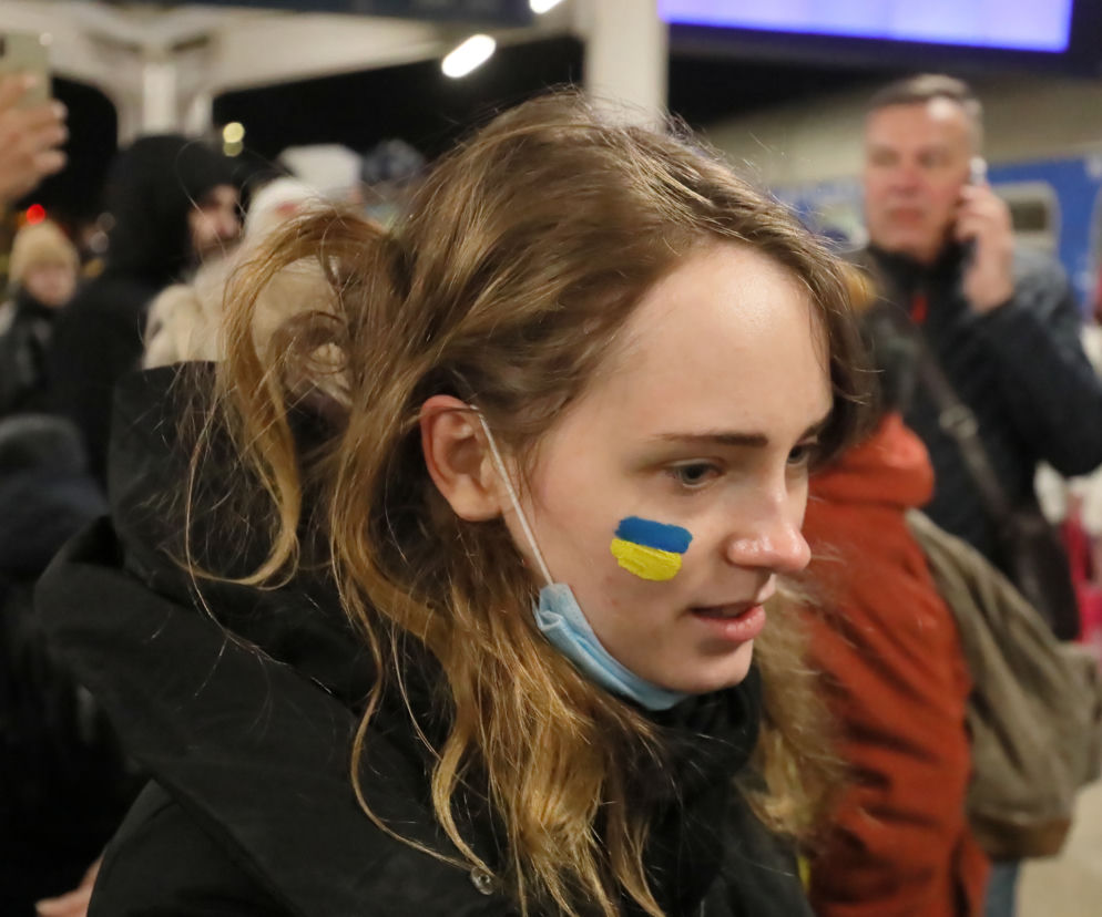 Warszawa: Przyjazd pociągu z uchodźcami z Ukrainy 