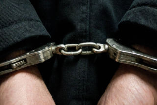 Zatrzymanie oszustów w Ostrołęce. Wyłudzili 30 tysięcy złotych od 94-latki