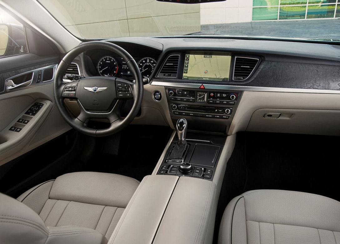 nowy Hyundai Genesis 2014