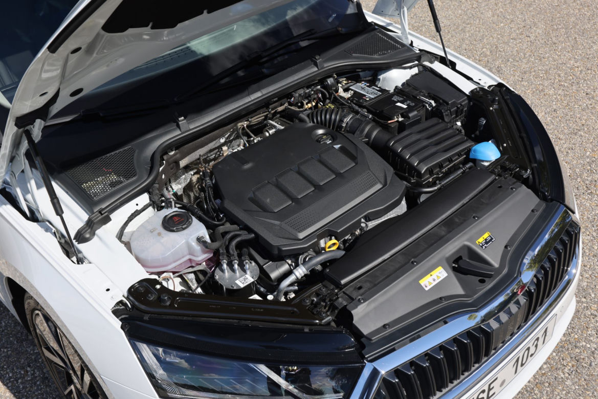 Nowa Skoda Octavia e-Tec
