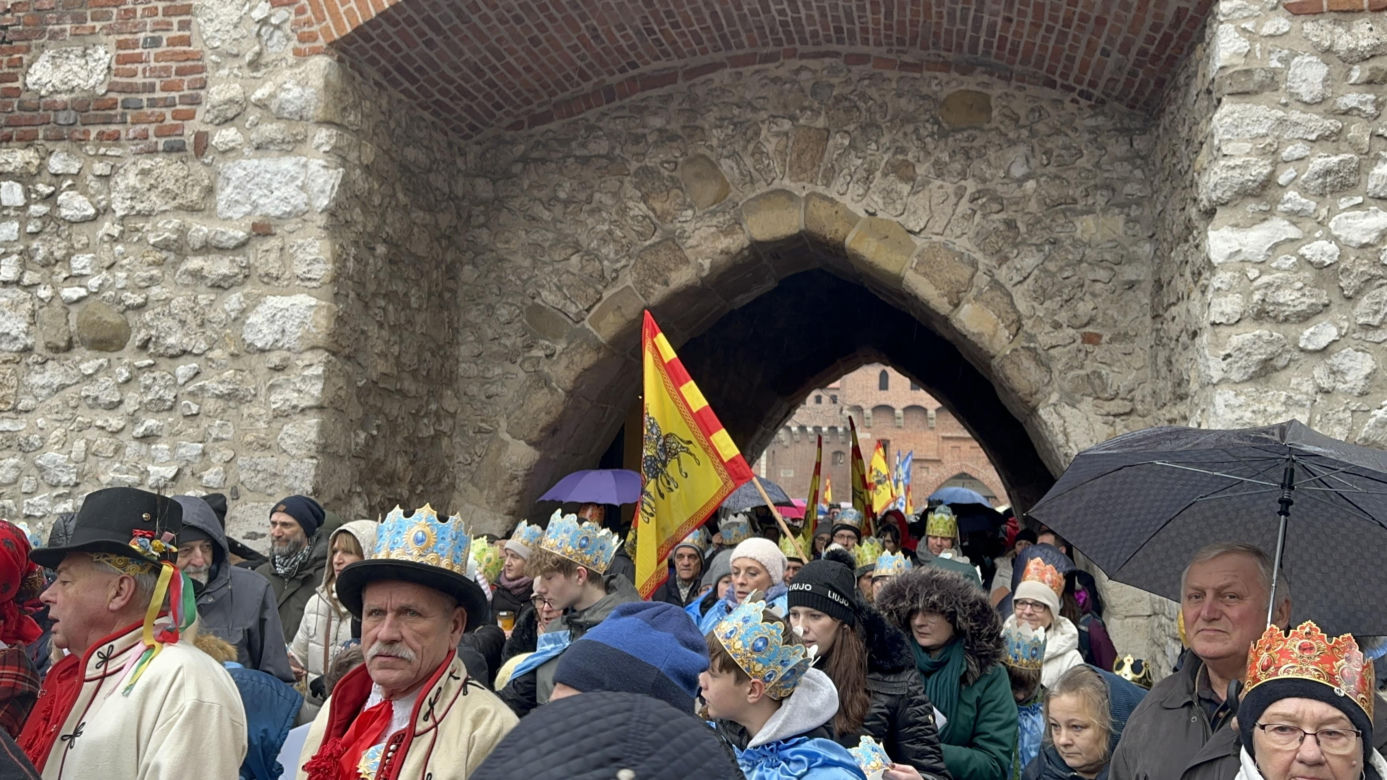 Orszak Trzech Króli przemaszerował przez Kraków