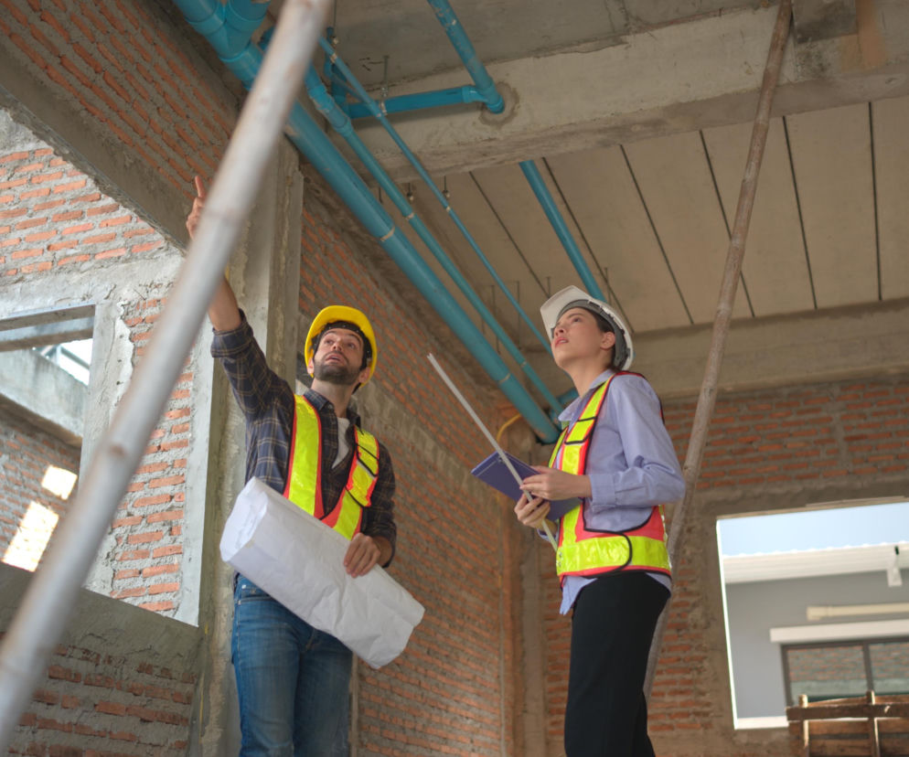 Kontrola montażu stropu na budowie