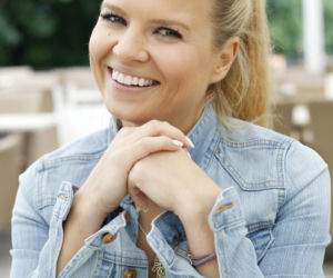 Marta Manowska od 11 lat prowadzi program Rolnik szuka żony. Tak wyglądała na początku przygody z programem TVP