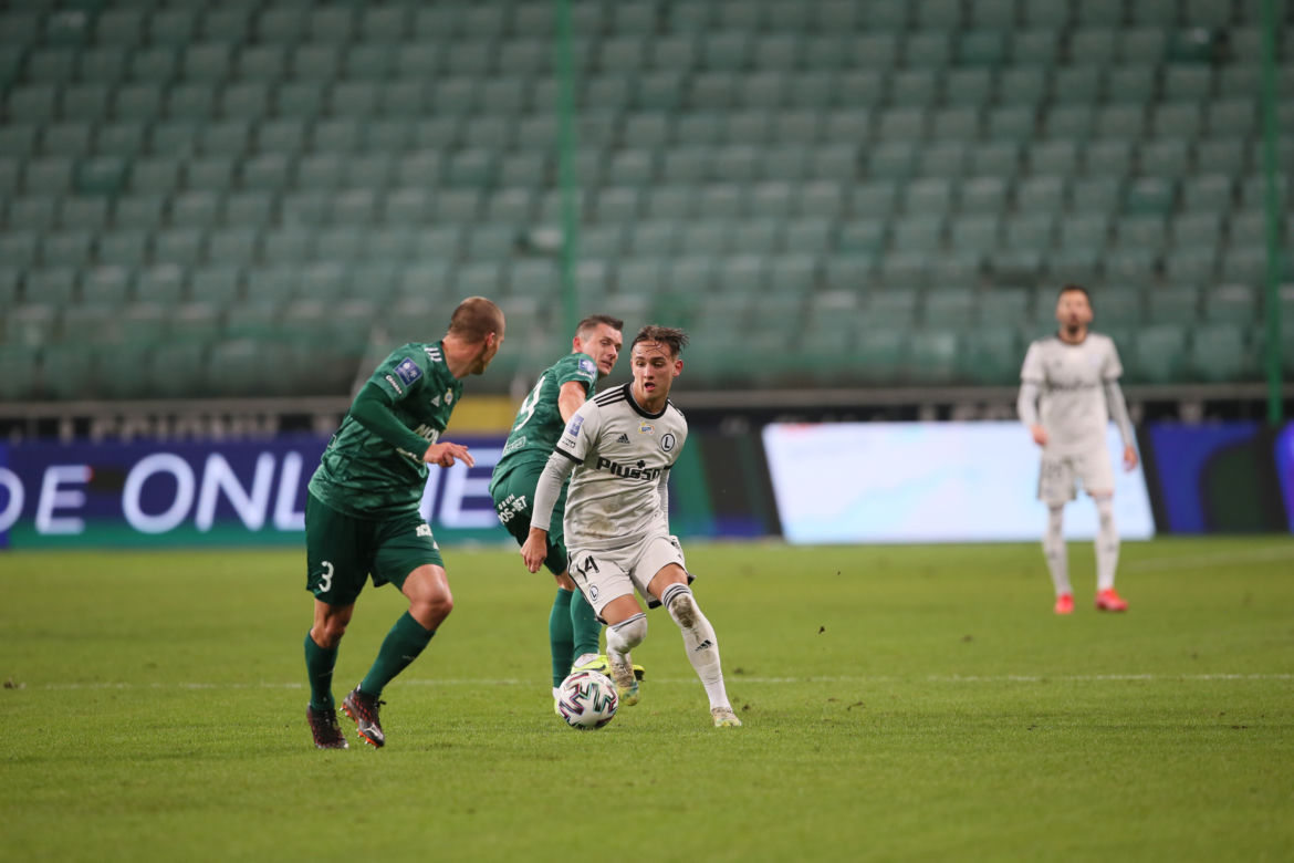 Michał Karbownik jak Maradona