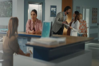 M jak miłość odc. 1904. Mariusz (Mateusz Mosiewicz), Kasia (Paulina Lasota), Aneta (Ilona Janyst), Kama (Michalina Sosna)