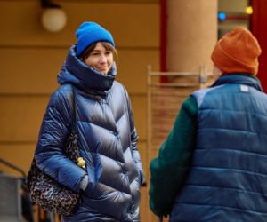 Na Wspólnej, odcinek 4197: Remek rozpoznaje w gościu Igi i Jakuba prostytutkę, która zeznawała na komendzie