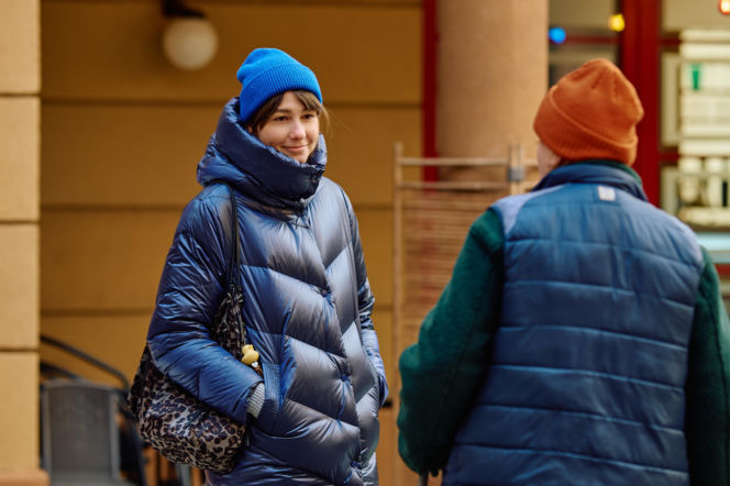 Na Wspólnej, odcinek 4197: Remek rozpoznaje w gościu Igi i Jakuba prostytutkę, która zeznawała na komendzie