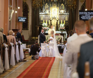 Filip Chajzer poślubił Biankę w Krakowie. Nietypowy detal przykuł uwagę gości