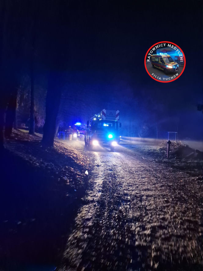 Pożar mieszkania w bloku przy ul. Wołowej w Tuchowie. Ewakuowano 13 osób