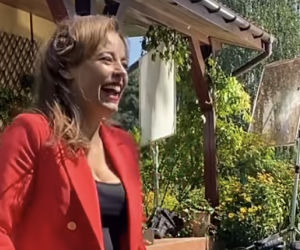 Anna Mucha w furii. Rzuca roślinami i donicą 