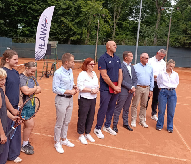 3 miliony dla Iławy na budowę całorocznych kortów do tenisa ziemnego