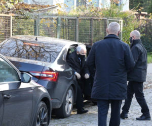 Jarosław Kaczyński. Izolacja, potem kościół