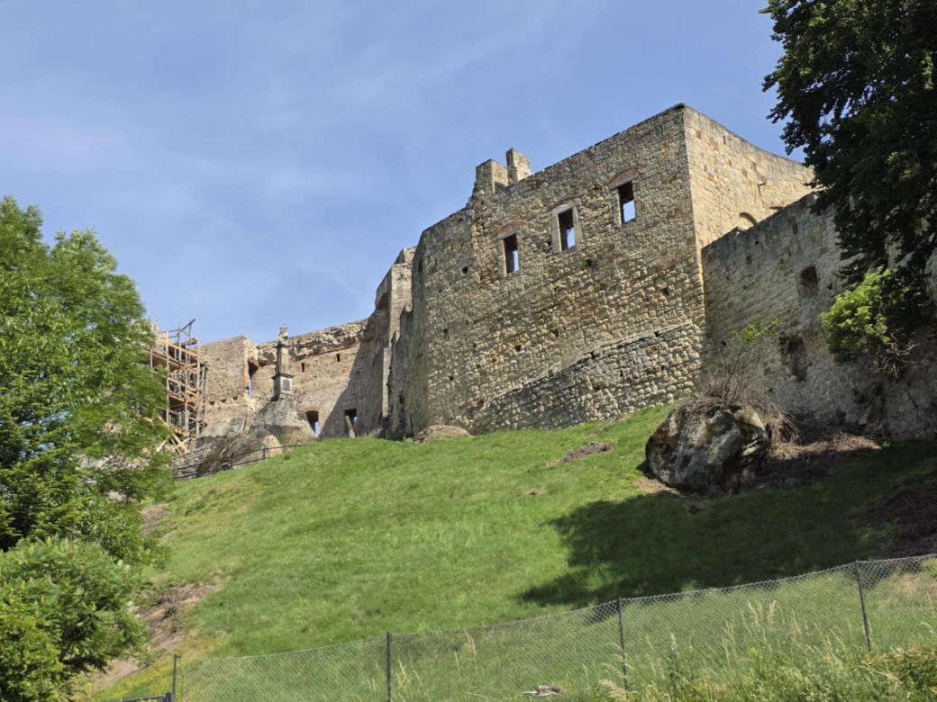Zamek w Odrzykoniu 
