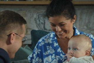 M jak miłość odc. 1903. Antoś (Mark Myronenko), Kinga (Katarzyna Cichopek), Piotrek (Marcin Mroczek)