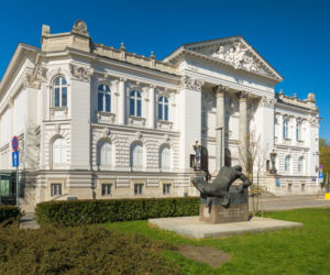 Zachęta przy pl. Małachowskiego