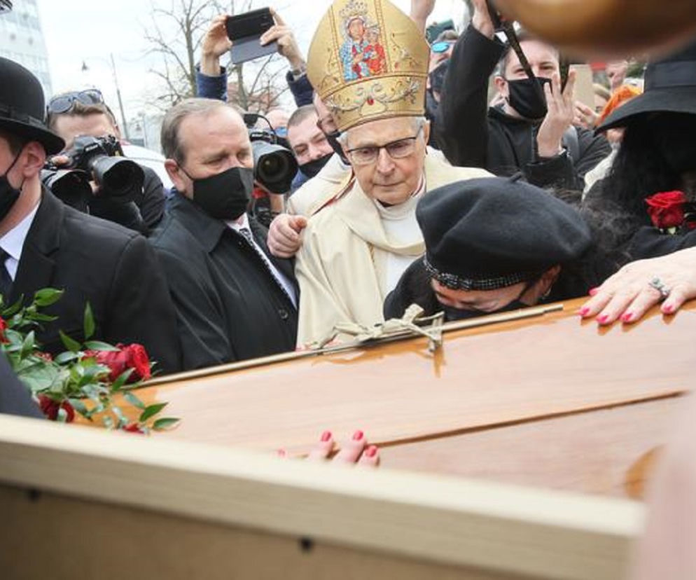 Moment śmierci Krzysztofa Krawczyka. Jego żona, Ewa, zdradza rozdzierający serce szczegół