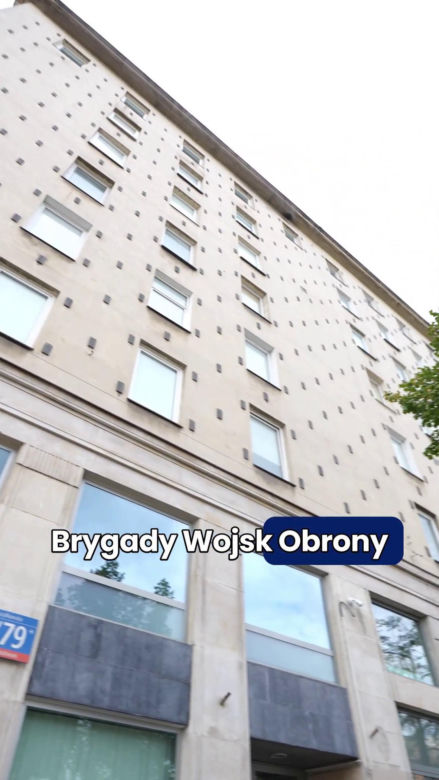 Warszawa pozbyła się dwóch budynków. Wzięło je wojsko i straż