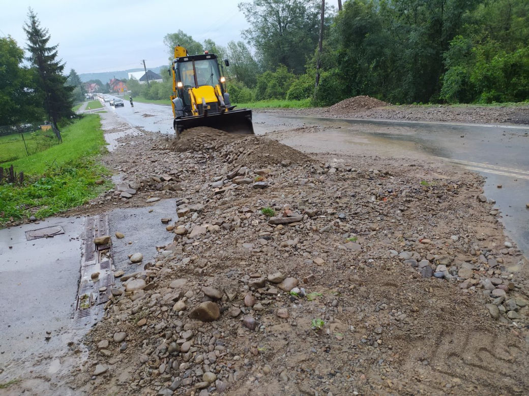Bilans nawałnicy w Nowym Sączu i Łącku. Zalane zostały 42 budynki 