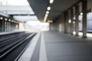 Dramatyczny wypadek na stacji Wola Bierwiecka. Rodzice Dominika ujawniają poruszające szczegóły walki o życie?