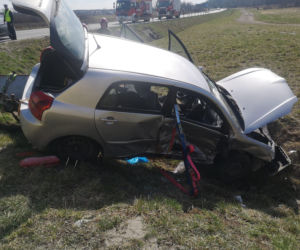 Rozbite auta i ranni na drodze. Wypadek w gminie Szczurowa [ZDJĘCIA]
