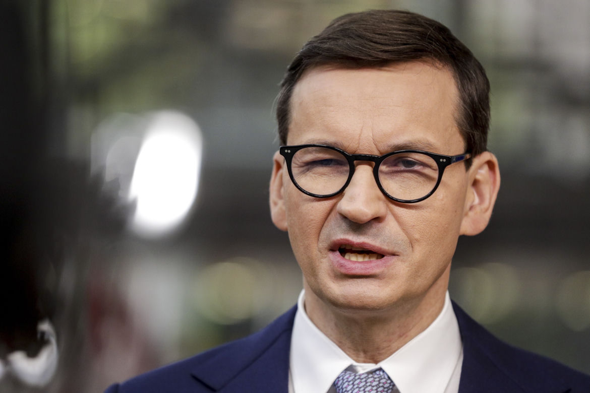 Mateusz Morawiecki na granicy z Białorusią