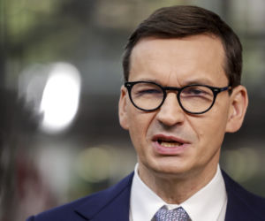 Mateusz Morawiecki na granicy z Białorusią