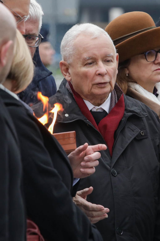 Kolejna miesięcznica smoleńska