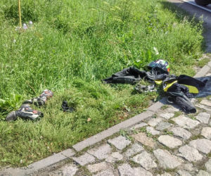 Groźny wypadek w podbydgoskim Kruszynie. Motocykl zderzył się z ciężarówką! [ZDJĘCIA]