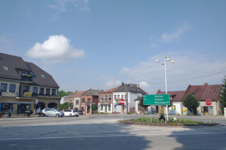 To miasto w Małopolsce, w którym mieszka mniej osób niż na wsiach. Leży blisko Krakowa