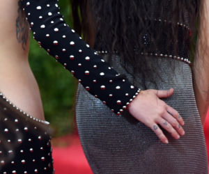 Miley Cyrus, Zoe Kravitz