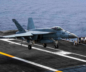 Napięcia na Bliskim Wschodzie. Amerykańska flota u wybrzeży Iranu i plany ewakuacji turystów z Izraela