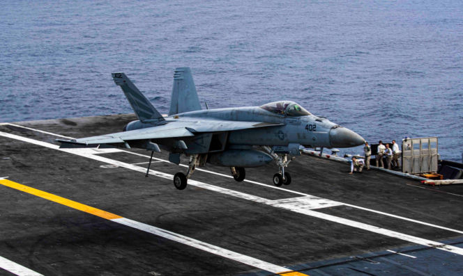 Napięcia na Bliskim Wschodzie. Amerykańska flota u wybrzeży Iranu i plany ewakuacji turystów z Izraela