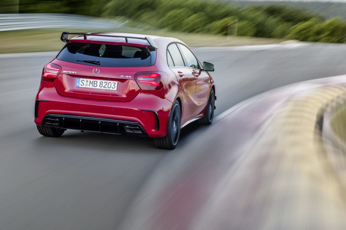 Mercedes-Benz A45 AMG lifting 2016